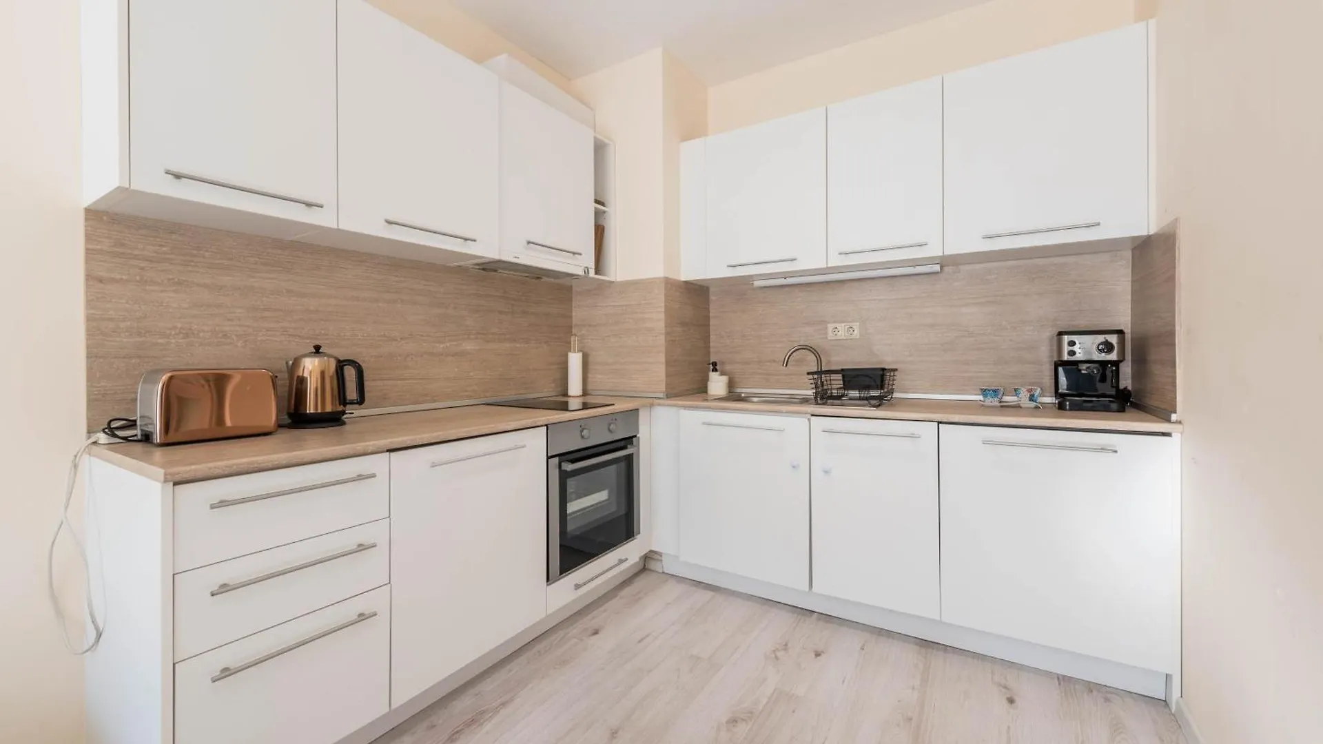 Varna Beach Apartment